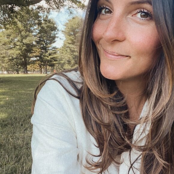 MEET YOUR POSHER ☮ - Picture 3 of 5